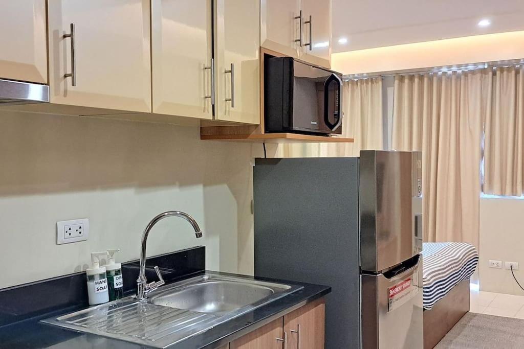 Cozy Near Naia T3 @ Palm Tree * Manila
