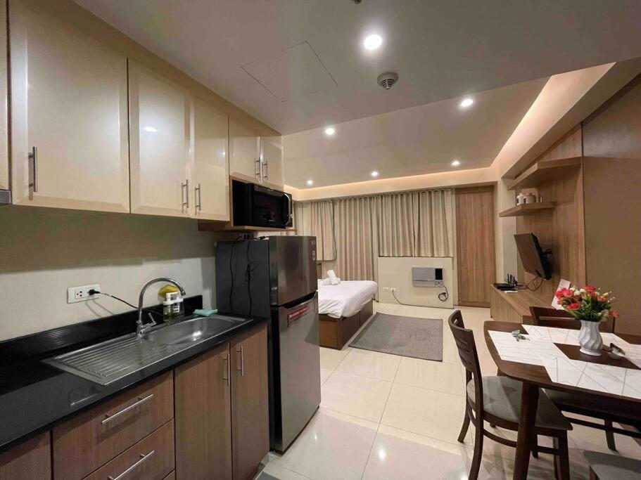Cozy Near Naia T3 @ Palm Tree Apartment